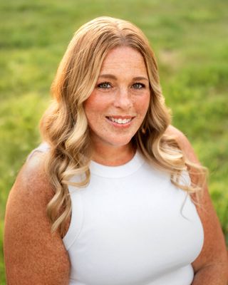 Photo of Erin O'Brien, Counselor, MA, LMHC