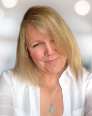 Photo of Jennifer Smith, Counsellor, MSc, MBACP