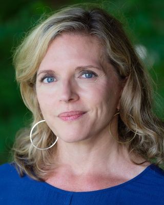 Photo of Cindy Hopper, Licensed Professional Counselor, MS, LPC, CRC