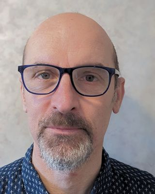 Photo of Charlie Lewis Lloyd, Counsellor, MBACP Accred