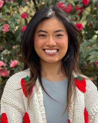 Photo of Vy Tran, Pre-Licensed Professional, MA