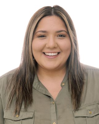 Photo of Elizabeth Rosalez, Registered Mental Health Counselor Intern in Miami, FL
