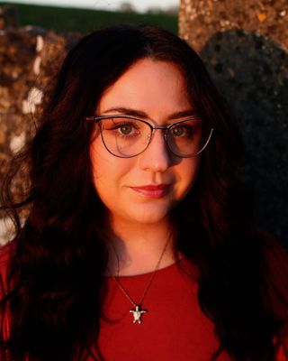 Photo of Rebecca Krist, Counsellor, Pre-Accredited Member IACP