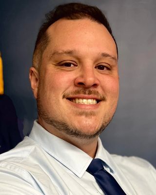 Photo of Jorge Flores, Licensed Social Worker, LSW