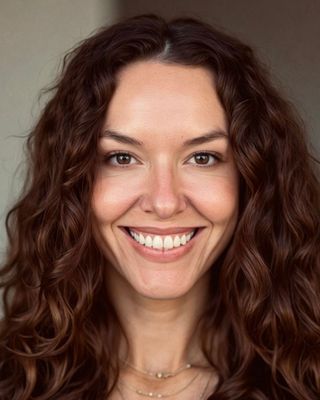 Photo of Margo De La Cruz, Marriage & Family Therapist Associate, MA, EMDR