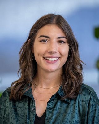 Photo of Julia Sickrey, Pre-Licensed Professional