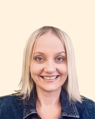 Photo of Kelly Johnston, Licensed Professional Counselor, MS, LPC