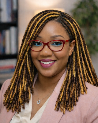 Photo of Winifred Okafor, Licensed Professional Counselor Associate, MA, LPCA, LCDC, NCC, SAP