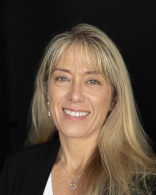 Photo of Heather Reis, Clinical Social Work/Therapist, LICSW
