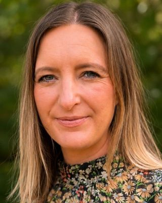 Photo of Cassie Crane, Psychotherapist, MBABCP