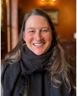 Photo of Raya Noreault, Licensed Mental Health Counselor, MA, LMHC