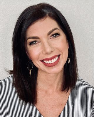 Photo of Lucy Rideout, FNP