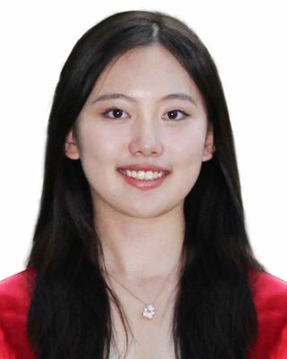 Photo of Yiwei Qi, Pre-Licensed Professional