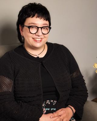 Photo of Jay Salerno - Jay Salerno (They/Them) - Adults, Body Image, Clinical Social Work/Therapist, LSW