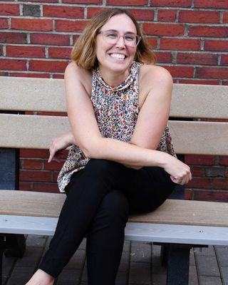 Photo of Emily Ostrow, Clinical Social Work/Therapist in South Berwick, ME