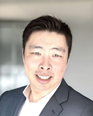 Photo of Jason Mak, Registered Social Worker, BSW, MSW, RSW