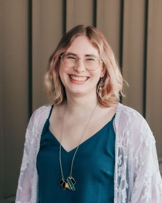 Photo of Katherine Collins, Licensed Professional Clinical Counselor, LPCC, ATR-BC