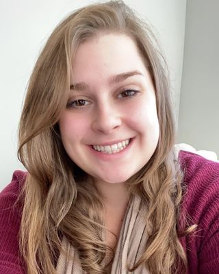 Photo of Emily Vasseur - Ellie Mental Health - Bethesda, Licensed Clinical Professional Counselor, LCPC, NCC, N-DBT