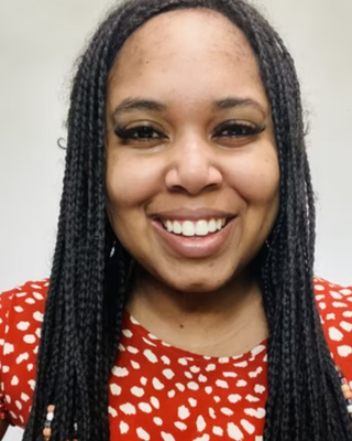 Photo of Alexis Reid, Marriage & Family Therapist, LMFT