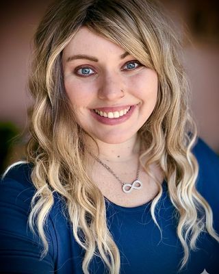 Photo of Madison McKenzie, Clinical Social Work/Therapist, LCSW