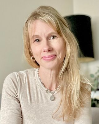 Photo of Sarah Post, Clinical Social Work/Therapist, LSCSW