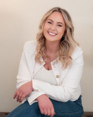 Photo of Jennifer Grindon, Registered Psychotherapist, MEd