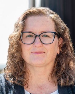 Photo of Marinda Schneider, Psychiatric Nurse Practitioner, PMHNP