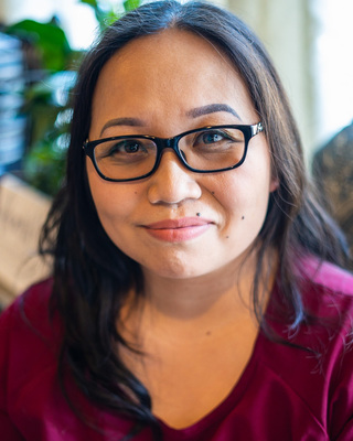 Photo of Cindy Vang, Marriage & Family Therapist