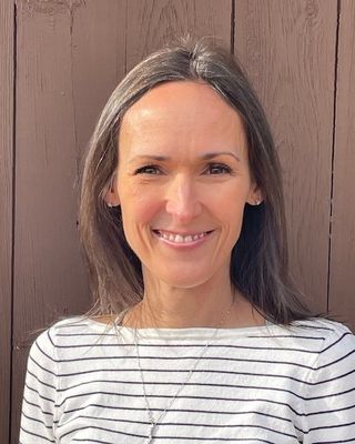 Photo of Zari Encarnacion-White - Lifebulb Counseling & Therapy, Licensed Professional Counselor, LPC
