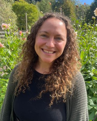 Photo of Amanda Lertzman, Counsellor, MA, RCC