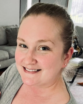 Photo of Lindsay Tummino, Psychiatric Nurse Practitioner, PMHNP