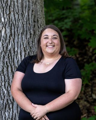 Photo of Nicole Gilbert, Licensed Clinical Mental Health Counselor, LCMHC