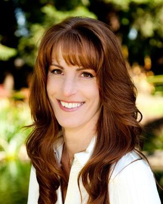 Photo of Julie Baxter, Licensed Professional Counselor in Oregon