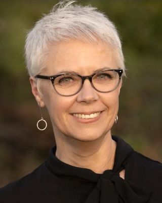 Photo of Julie King Cooper, Clinical Social Work/Therapist, MSW, LCSW-A