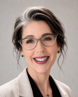 Photo of Hesper Nowatzki, Psychiatric Nurse Practitioner, DNP, FNP-BC, PMHNP