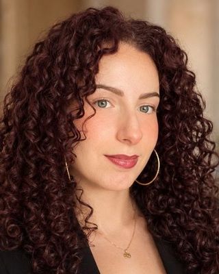 Photo of Estee Gorodetsky, Pre-Licensed Professional
