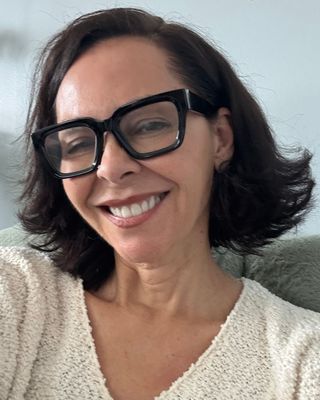 Photo of Natalie Inez Smith, Clinical Social Work/Therapist, LCSW, MFA, SEP