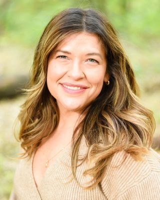 Photo of Holly Tofanelli, Marriage & Family Therapist, MA, LMFT