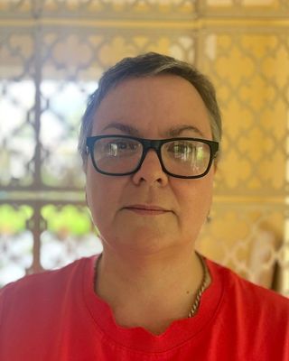 Photo of Dr. Clara Hoyne, Psychotherapist, Pre-Accredited Member IACP