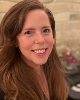 Photo of Dr. Jennifer Robinson, Psychologist, PhD, CPsych
