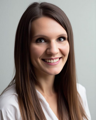 Photo of Leanna Miller, Psychiatric Nurse Practitioner, FNP-BC