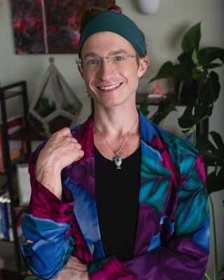 Photo of Eme Swaggthorne, Licensed Professional Counselor, MA, LPC, ATR-P