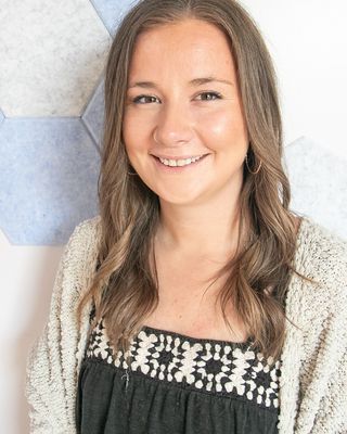 Photo of Miriam Reck, Clinical Social Work/Therapist, MSW, LLMSW