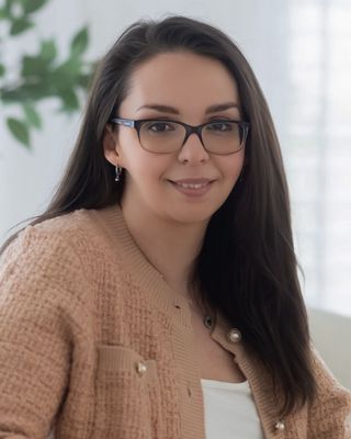 Photo of Shannon McFauls, Counselor, LMHC, LPC, QS