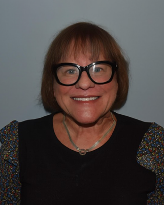 Photo of Terri Dawe, Clinical Social Work/Therapist, LCSW