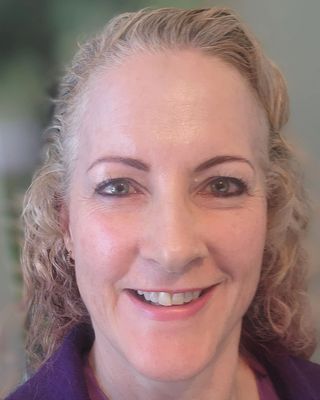 Photo of Suzi Wallis, Counsellor, MNZAC