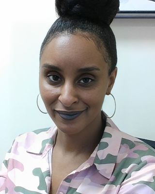Photo of Kamala Oruamab, Counselor in Tampa, FL