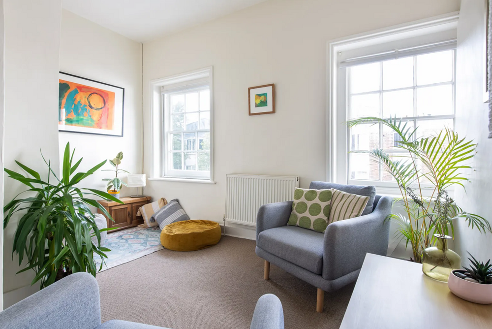 One of the beautiful, calm therapy rooms at a discreet and convenient in person location. 