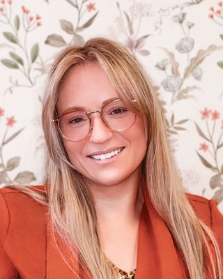 Photo of Rebekah Wright, Registered Psychotherapist, RP