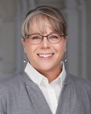 Photo of Shannon Thomas, Clinical Social Work/Therapist, LCSW-S